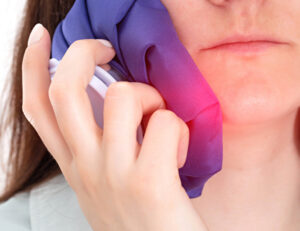 秋葉原の歯医者、スマイルデザインデンタルクリニック秋葉原で、痛みがなかった歯が治療後に痛くなったのはなぜ？原因や対処法を解説