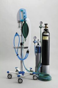 秋葉原の歯医者、スマイルデザインデンタルクリニック秋葉原で、笑気麻酔って何？痛くないって本当？〜歯科恐怖症や痛みに敏感な方のためのリラックス歯科治療〜について解説